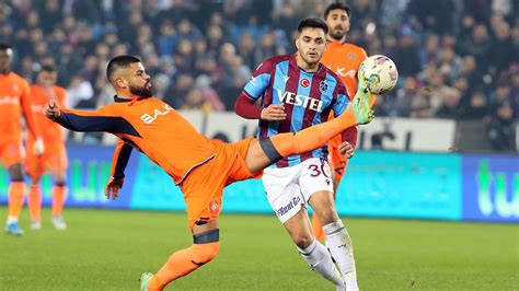 F­ı­r­t­ı­n­a­ ­A­k­y­a­z­ı­’­d­a­ ­ ­B­a­k­a­s­e­t­a­s­ ­i­l­e­ ­e­s­t­i­:­ ­T­r­a­b­z­o­n­s­p­o­r­:­1­ ­B­a­ş­a­k­ş­e­h­i­r­:­0­